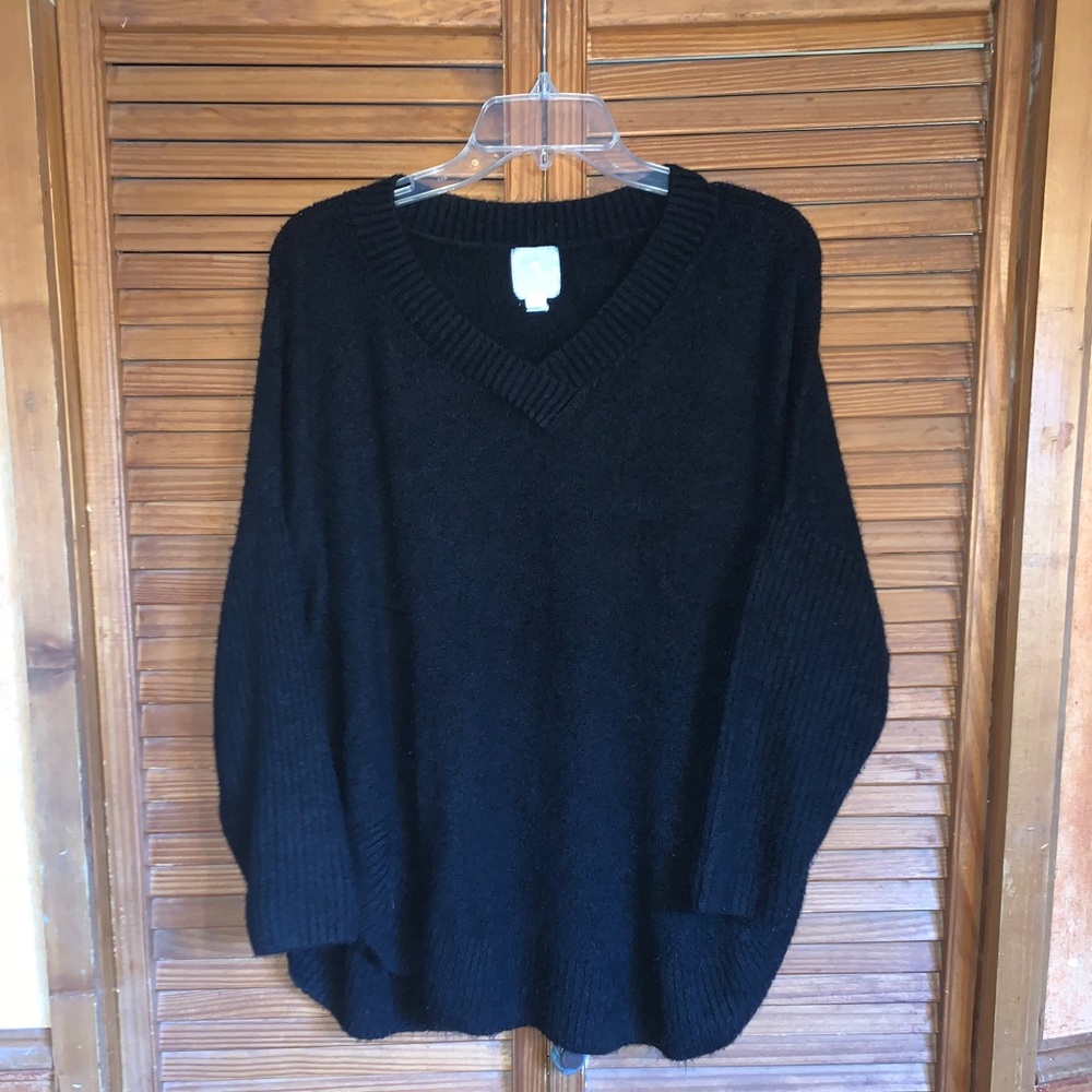 Sunday soft black v-neck sweater 2X